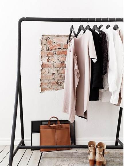 kledingrekken die je interieur leuker maken | HomeDeco.nl